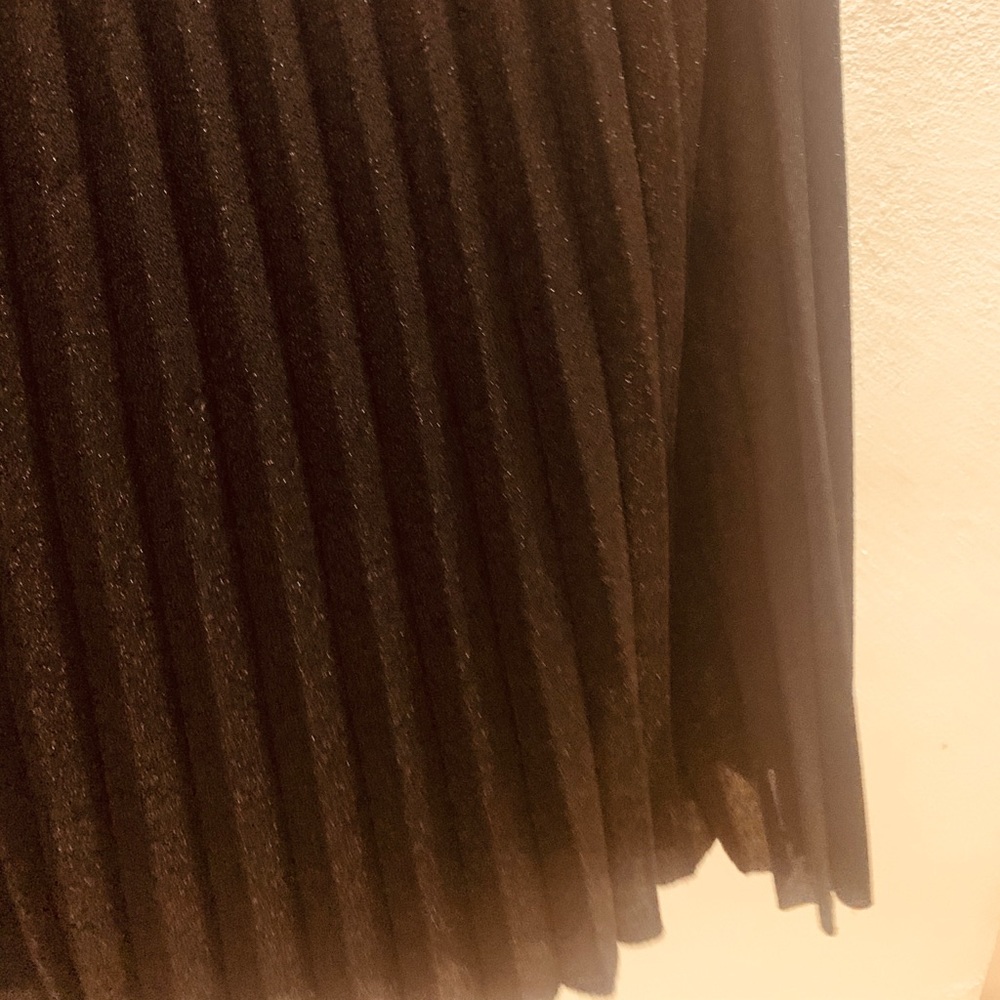 skirt - Picture 4 of 4